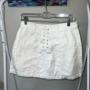 Kendall and Kylie lace-up white denim skirt